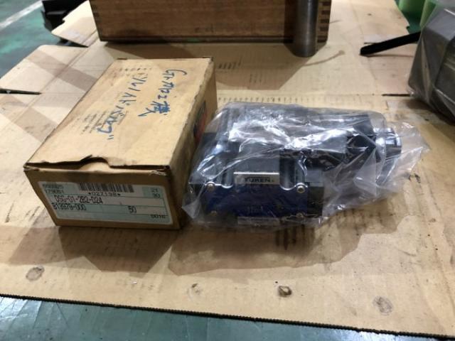 油研工業 DSG-01-2B2-D24-50 電磁切換弁 中古販売詳細【#303729