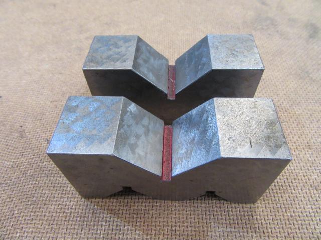 不明 75x25x38mm A型ヤゲン台(Vブロック)2個