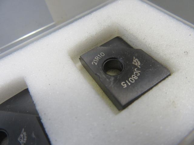 ダイジェット工業 JC8015 チップ