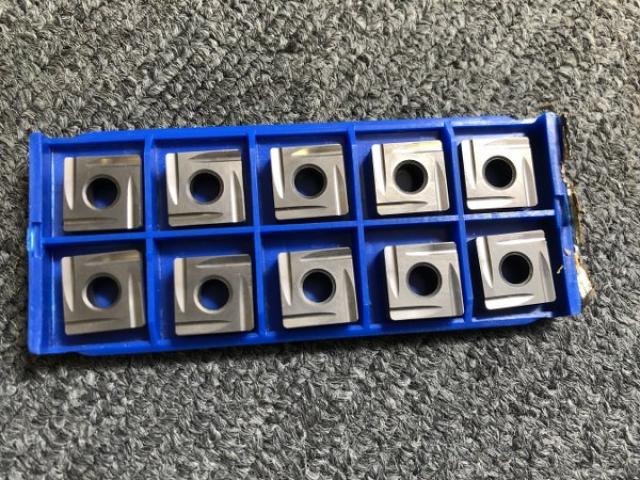 住友電工 SNPR432M チップ