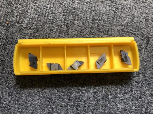 KENNAMETAL NG2062LK KC5010 チップ