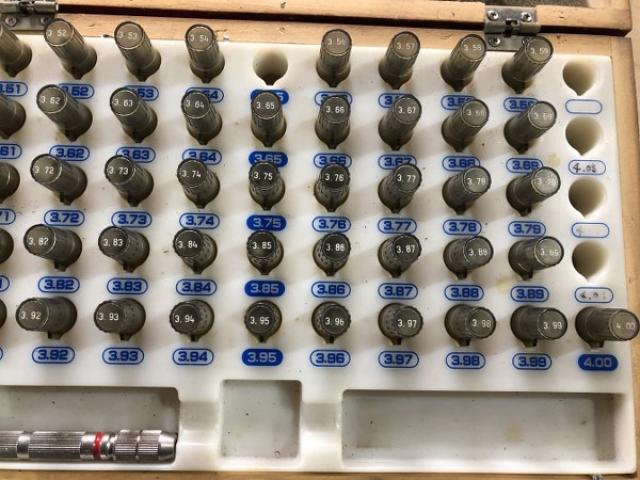 新潟精機 SK 3.50~4.00mm ピンゲージセット