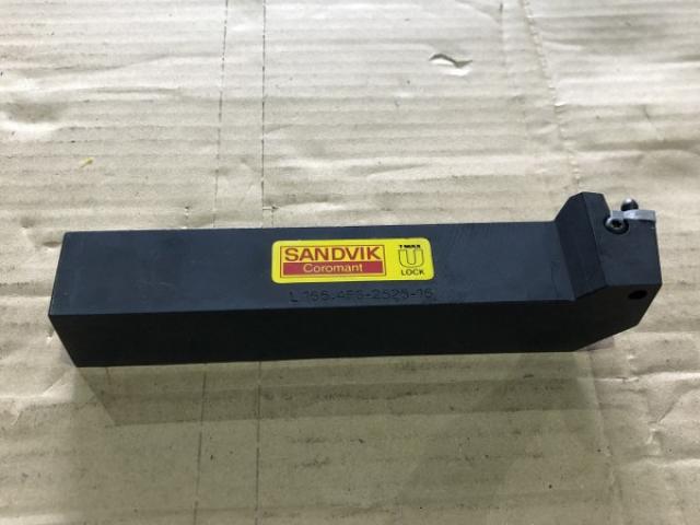 SANDVIK L166.4FG-2525-16 バイトホルダー