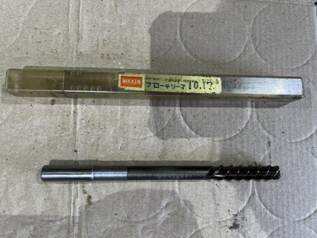 日研工作所 BRS 10.17 ブローチリーマ