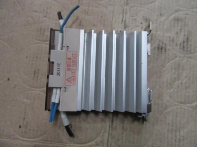 オムロン G3PE-225B ヒータ用ソリッドステート・リレー