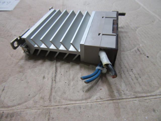 オムロン G3PE-225B 25A:AC-51 ヒータ用ソリッドステート