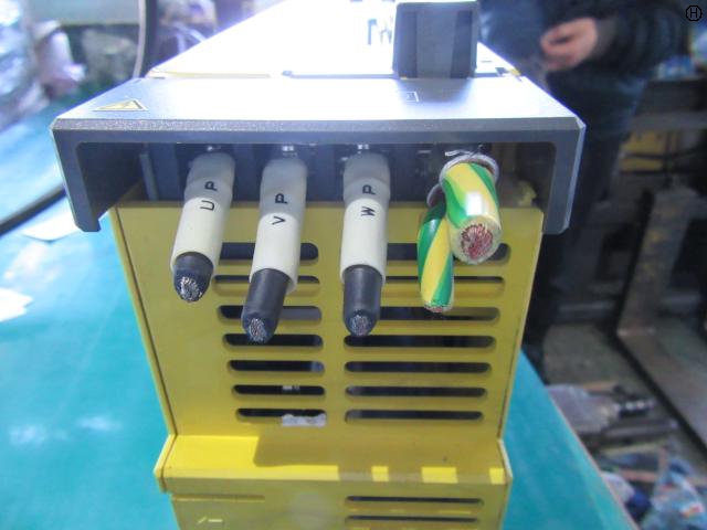 ファナック A06B-6111-H015#H550 サーボドライブ
