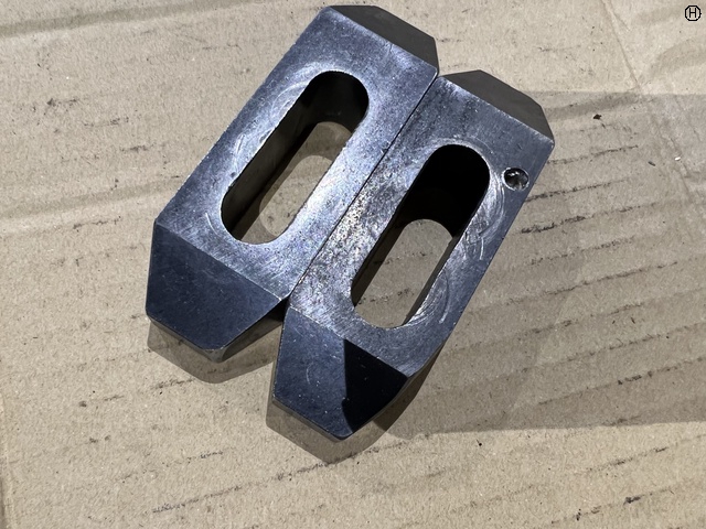 ニューストロング 40-P12 プレーンクランプ