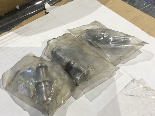大昭和精機 BIG 1セット3個(POM40) プルスタッドボルト