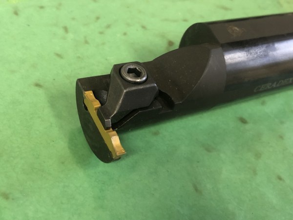京セラ KGIAR3232B-3 溝入れ用ホルダー