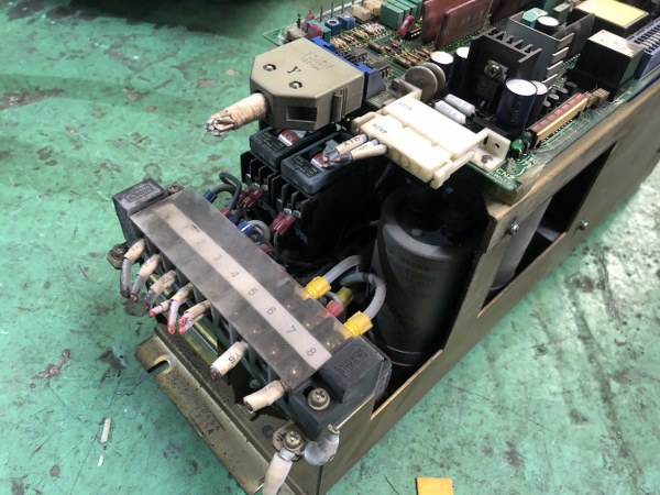 ファナック A06B-6047-H003 サーボアンプ