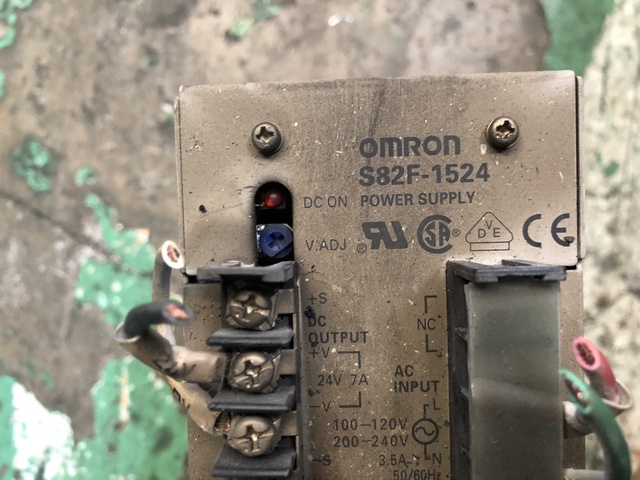TJ230236 オムロン/OMRON スイッチング・パワーサープライ S82F-1524