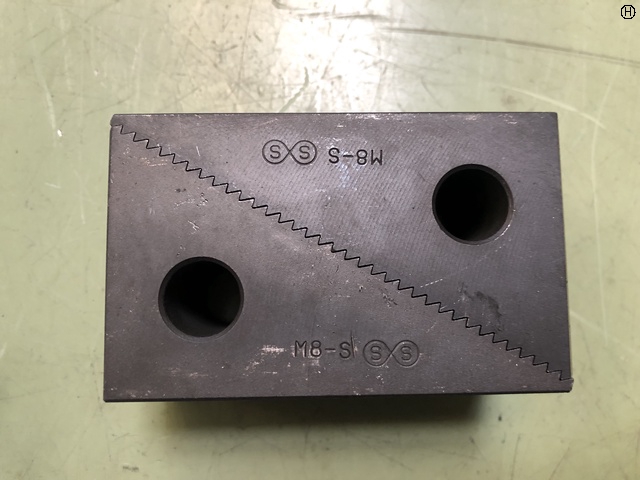ニューストロング M8-S(1セット2個) ステップブロック2P