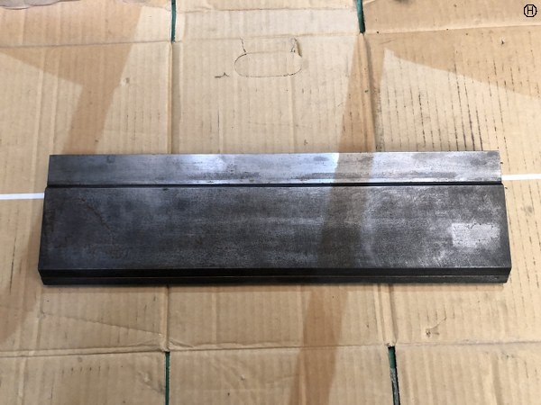 不明 幅120mm ベンダー金型