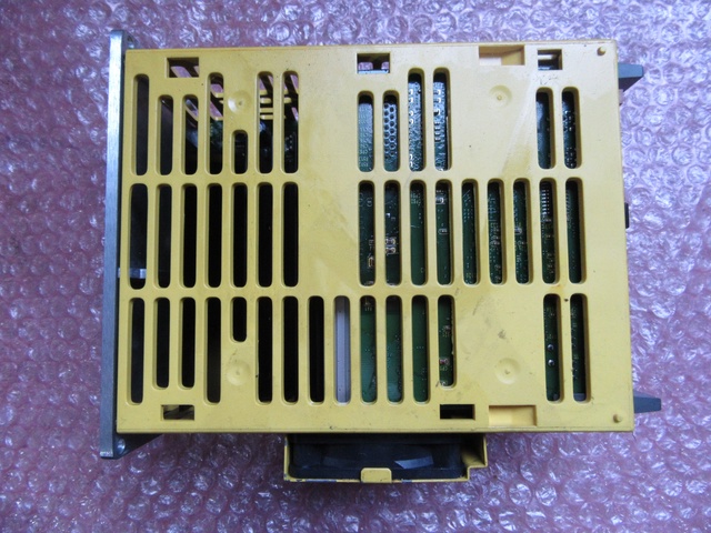ファナック A06B-6130-H002(BiSV20) ファンクサーボドライバー