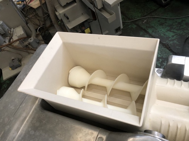 レオン自動機 CN600 包餡機(火星人)