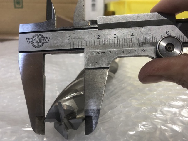 三興製作所 S&K φ25x2°(TE-4) スクエアテーパーエンドミル 4枚刃