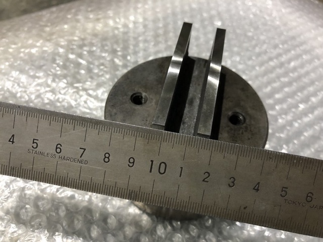 不明 5x70 タレパン金型研磨
