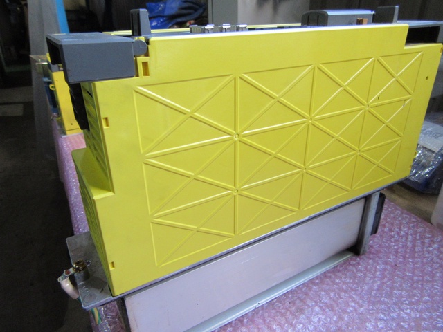 ファナック A06B-6114-H210 サーボアンプ