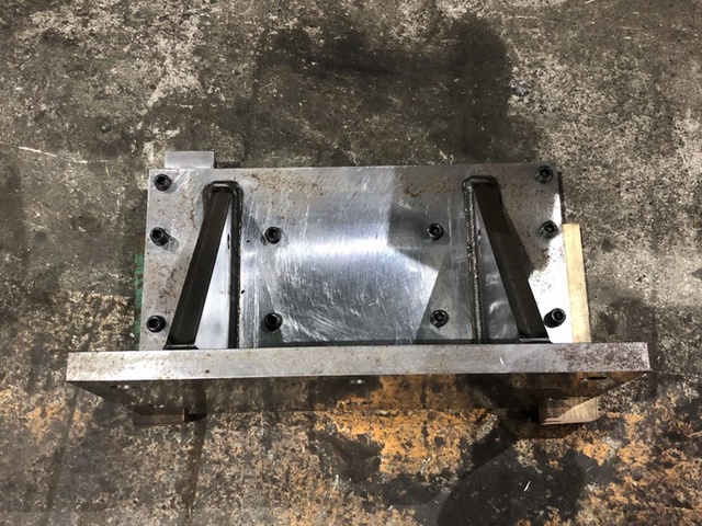  W425xD250xH230mm L型イケール