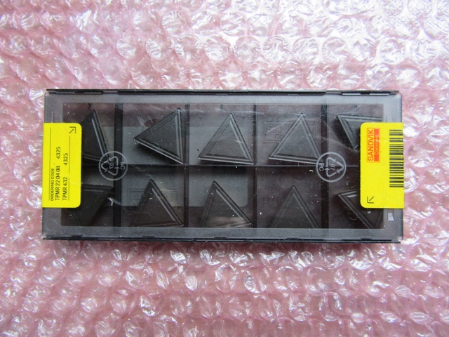 SANDVIK TPMR432[TPMR22 04 08] チップ 