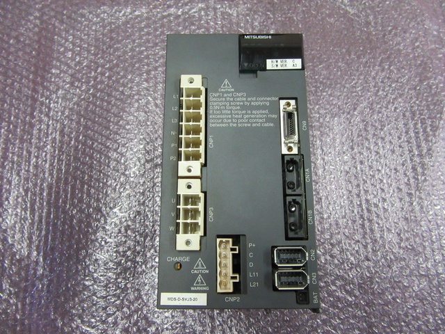 三菱電機 MDS-D-SVT3-2 サーボドライブユニット