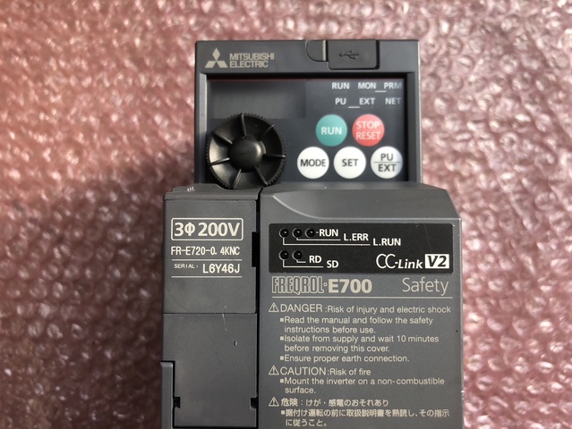 三菱電機 FR-E720-0.4KNC インバーター