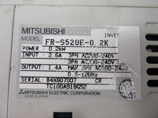 三菱電機 FR-S520E-0.2K インバーター