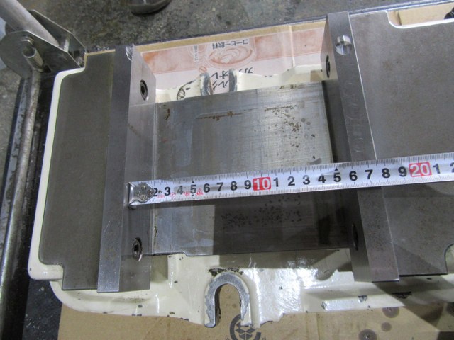 津田駒工業 G208476R マシンバイス