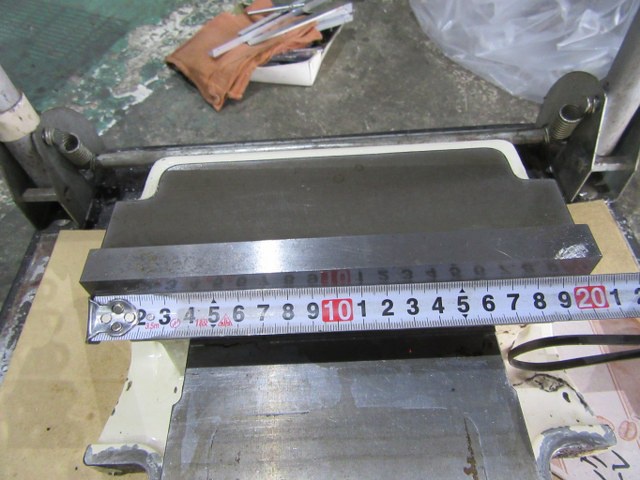 津田駒工業 G208476R マシンバイス