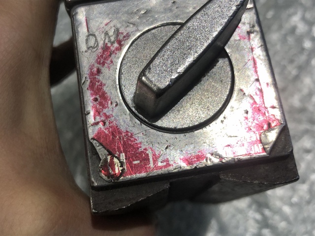 カネテック KM-12W マグネットホルダー