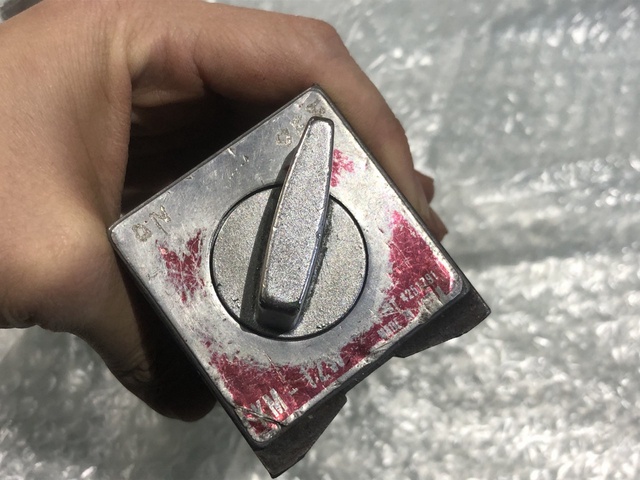 カネテック KM-12W マグネットホルダー