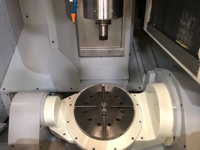 牧野フライス製作所 D300 5軸立マシニング