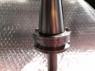 大昭和精機 BIG BBT40-MEGA6N-105 メガニューべビーチャック