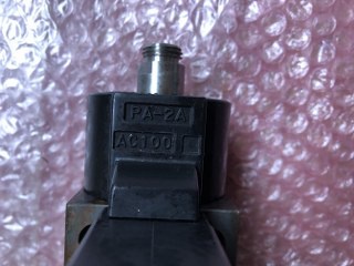 ダイキン工業 LS-G02-4CA-10 電磁操作弁