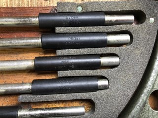 ミツトヨ 測定範囲:150-300mm 替アンビル式外側マイクロメーター