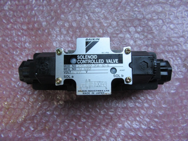 ダイキン工業 KS0-G02-2DA-30-N 電磁パイロット操作弁