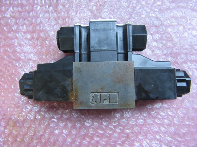 ダイキン工業 KS0-G02-2DA-30-N 電磁パイロット操作弁