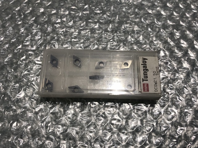 タンガロイ DCGW21.50 TH10 DCGW070202 TH10 チップ