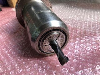 日研工作所 NBT50-C32-165G NBT50ミーリングチャック