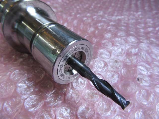 大昭和精機 BIG BBT30-MEGA10N-75 メガニューベビーチャック