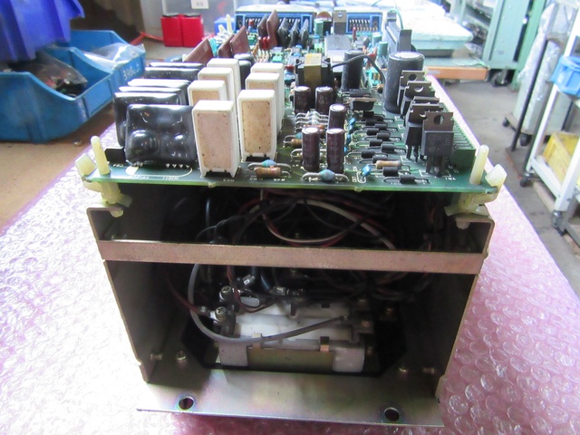 安川電機 CACR-SR20SB1AF サーボパック