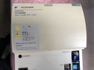 安川電機 【サーボアンプ】VS-626M5 サーボアンプ