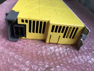 ファナック A06B-6117-H103 サーボアンプ