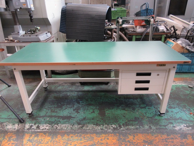 サカエ W1800xD750xH725mm 作業台