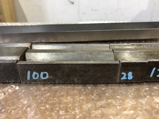 不明 V12/V8,V14/V20,V23/V14,V14/V23 ベンダー金型(2Vダイ)