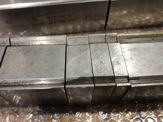 アマダ K-11A ベンダー金型(2Vダイ)