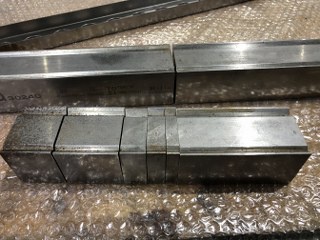アマダ K-11A ベンダー金型(2Vダイ)