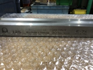 アマダ E-7N ベンダー金型(2Vダイ)