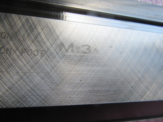 アマダ 16-0.2耐圧100t/mm(M-3A)長835 ベンダー金型